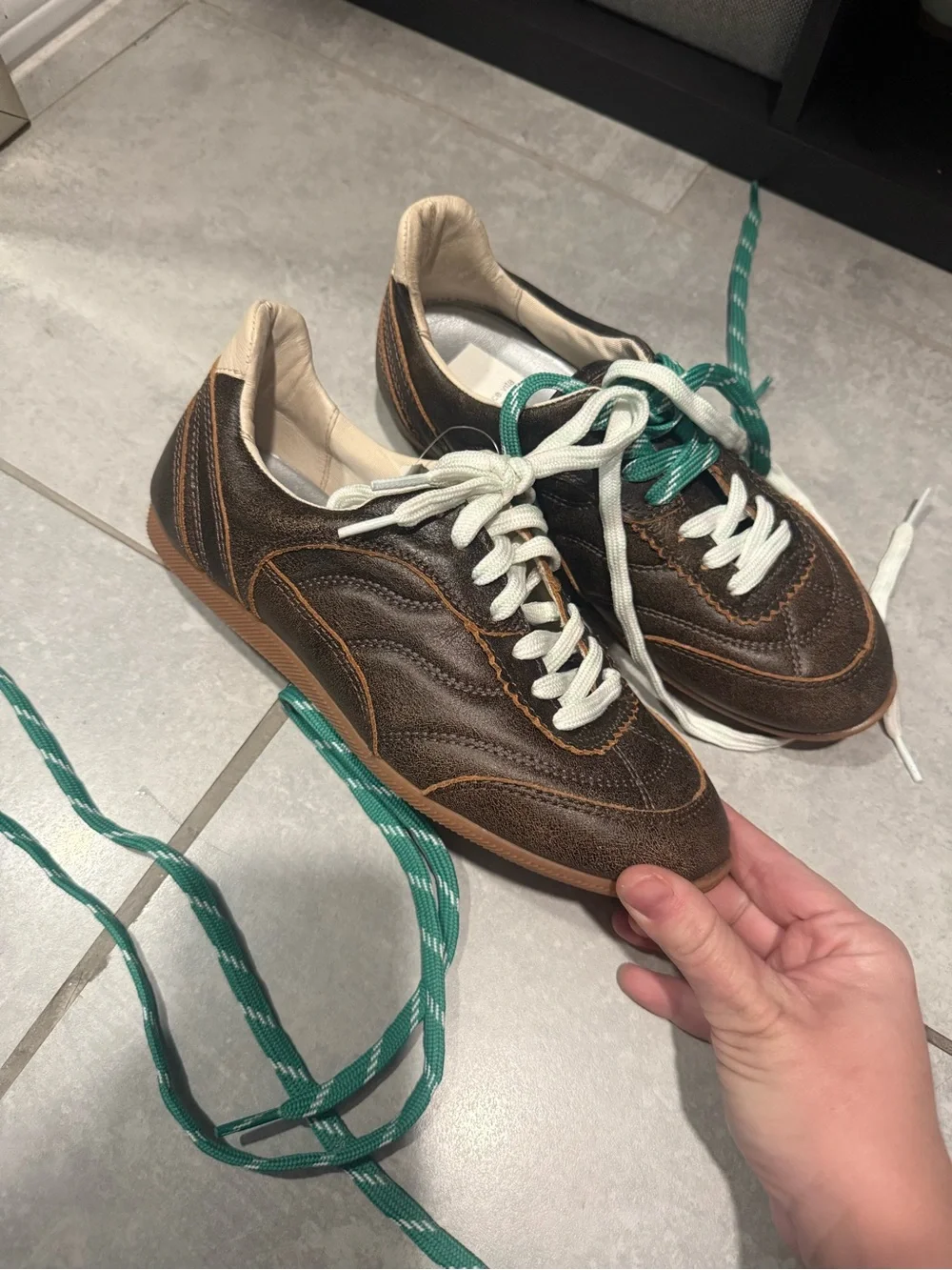 Dolce Vita Women’s Leather Sneakers